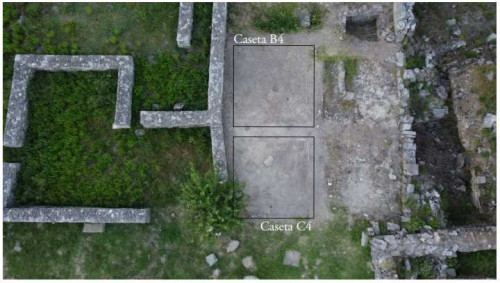 Fig. 3. Sectorul Basilica cu criptă, fotografie cu drona a zonei cercetate în campania 2021  (casetele B4 și C4) (Foto V. Bottez)