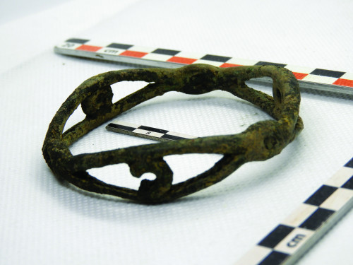 Fig. 1. Brățară din bronz de tip Șimleul Silvaniei (Foto I. V. Ferencz).