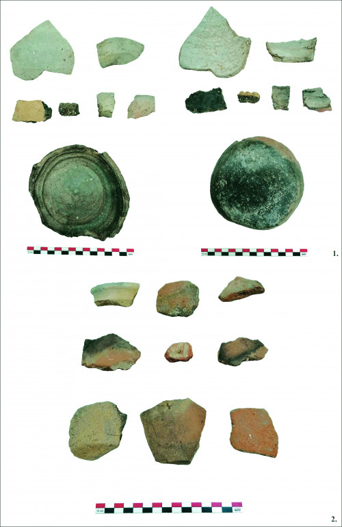 Fig. 1: Poze cu materialul ceramic din complexul 2 (fig. 1/1) și complexul 4 (fig. 1/2)