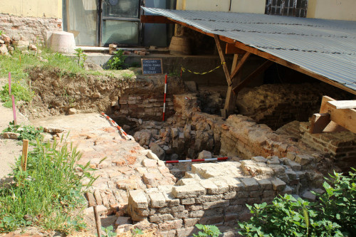 Fig.4. Construcția de cărămidă, vedere de ansamblu dinspre sud-vest.