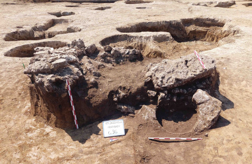 Fig. 6 Complex Cx96 - fântână. Detaliu cu partea superioară